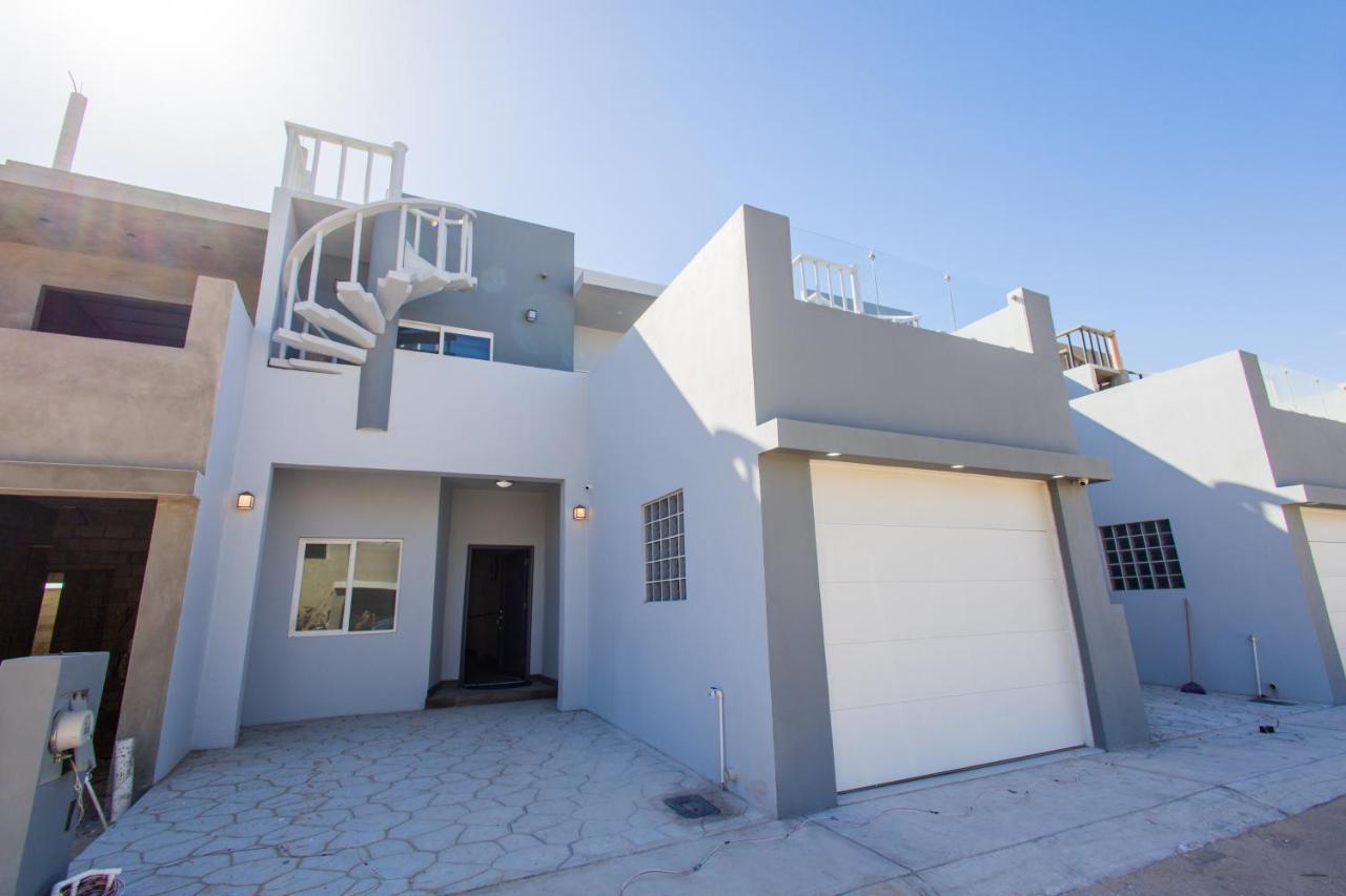 Residence 4 Rocky Point Exterior photo